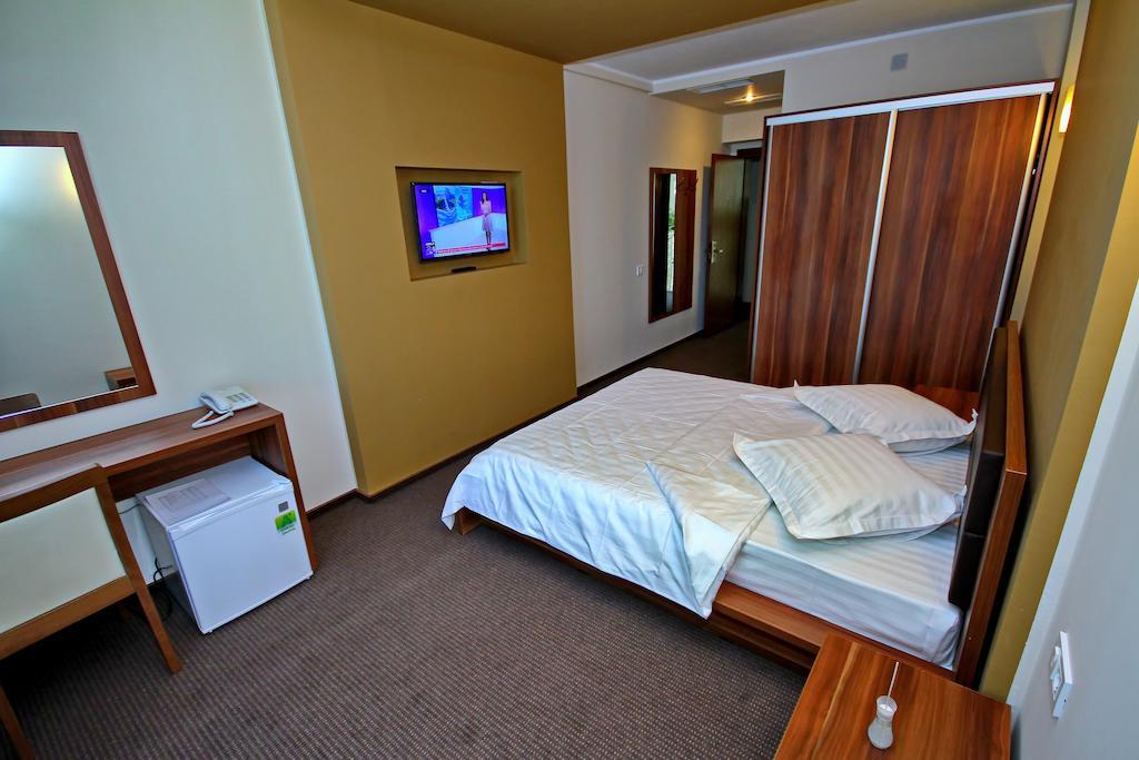 Hotel Eden Tulcea Zimmer foto