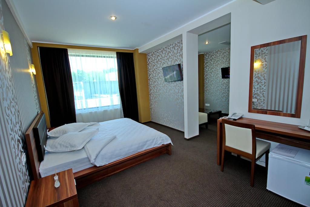 Hotel Eden Tulcea Zimmer foto