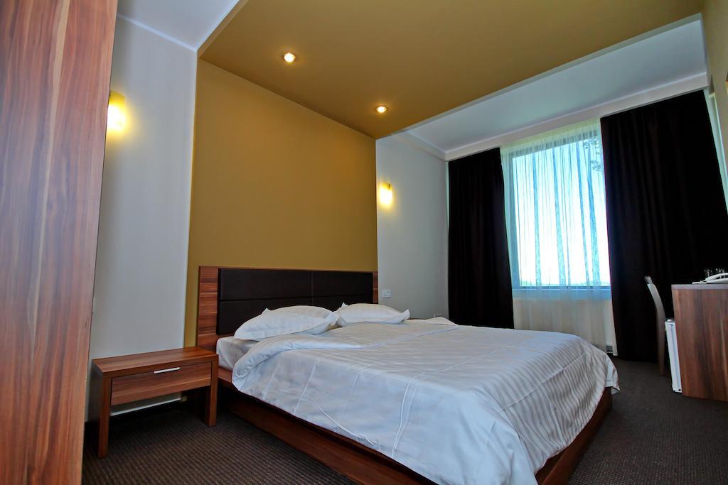 Hotel Eden Tulcea Zimmer foto